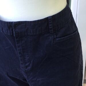Chaps Classic Style Navy Blue Capris
